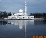 Tengku Zaharah Mosque